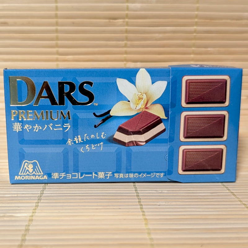 DARS Premium chocolate box with vanilla flavor on a wooden surface