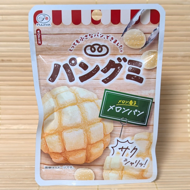 Fujiya Pan Gumi gummy candy packaging featuring a Melon Pan (Melon Bread) displayed on a tatami surface.